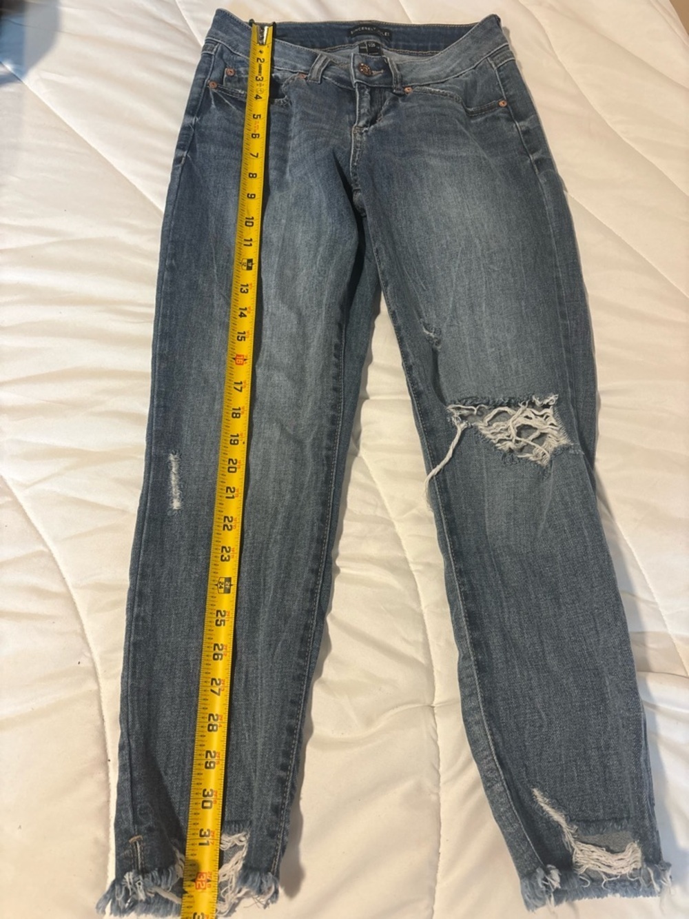 Sincerely Jules Distressed Skinny Jeans - Blue Wash size 1/25 - Picture 2 of 7